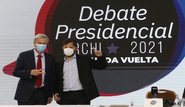 José Antonio Kast y Gabriel Boric se midieron en el debate presidencial de Archi. Foto: EFE