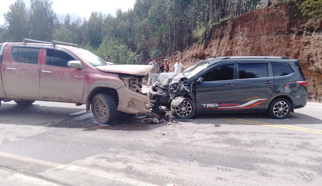 Policía llegó a la zona para investigar el accidente de tránsito. Foto: Radar Informativo Quiruvilca