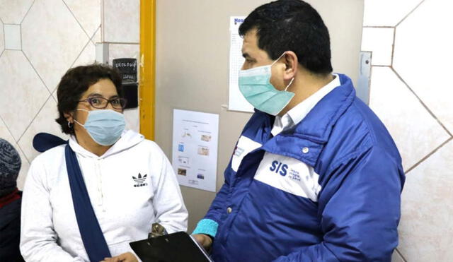 El SIS ofrece cinco planes para la población sin otro seguro de salud. Foto: Andina