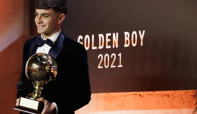 Pedri ganó el Golden Boy 2021 y el Trofeo Kopa. Foto: @Pedri