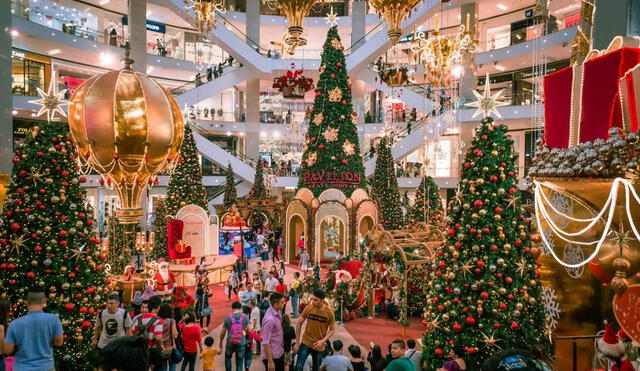 Durante las fiestas navideñas las ciudades se transforman por completo y sacan a relucir sus mejores galas y tradiciones. Foto: Flickr
