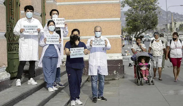 Su voz. Estudiantes de la UNMSM marcharán hoy contra el boicot a la reforma universitaria. Foto: Gerardo Marín/ La República