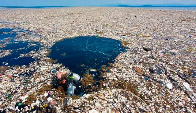 La situación de la "gran mancha de basura del Pacífico" puede empeorar con las décadas. Fotocaptura: TJ Watson / Youtube