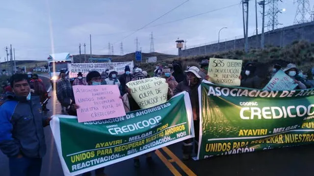 Bloqueo. Ahorristas cerraron vías en señal de protesta.