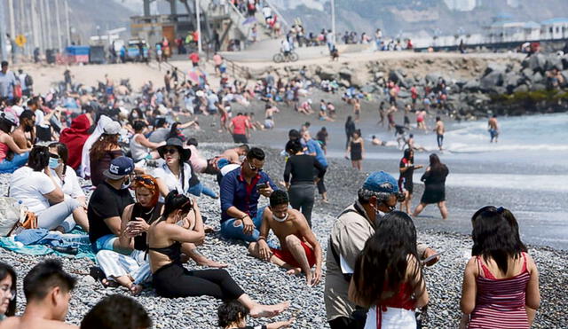 El Gobierno no restringirá el acceso a las playas. Foto: La República