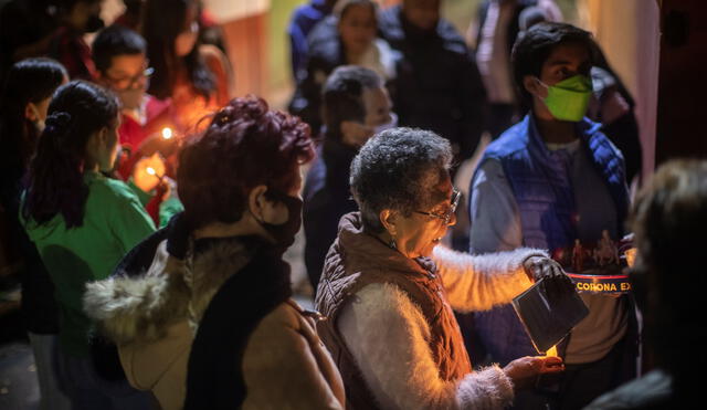 Tradicionales posadas vuelven a México tras un año de receso por la pandemia. Foto: Madla Hartz/EFE