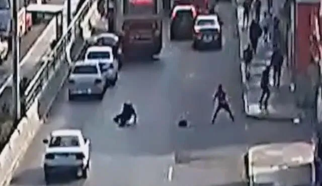 PNP investiga el hecho ocurrido en la avenida Grau. Foto: captura de América