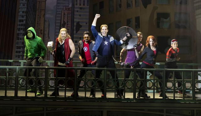 Musical inspirado en The Avengers que aparece en la serie Hawkeye. Foto: Disney Plus
