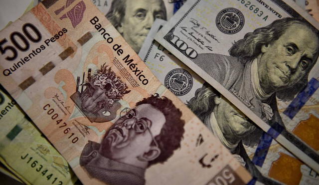 Dólar en México este domingo 26 de diciembre de 2021. Foto: AFP.