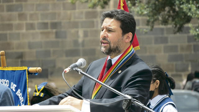 Víctor Boluarte, autoridad de Cusco, pide a gobierno criterio para designar ministros.