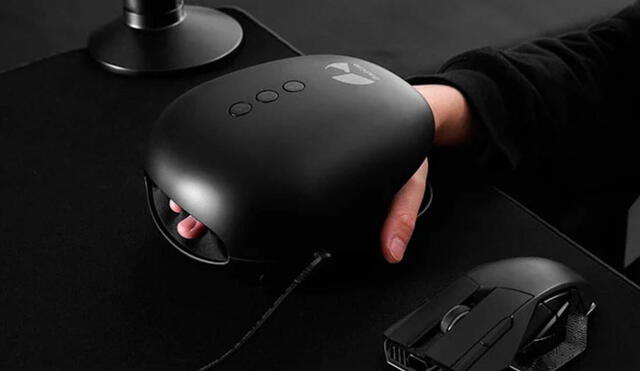 Una excentricidad más para los gamers más avezados. El dispositivo tiene calefacción y un modo especial para los pulgares. Foto: Bauhütte