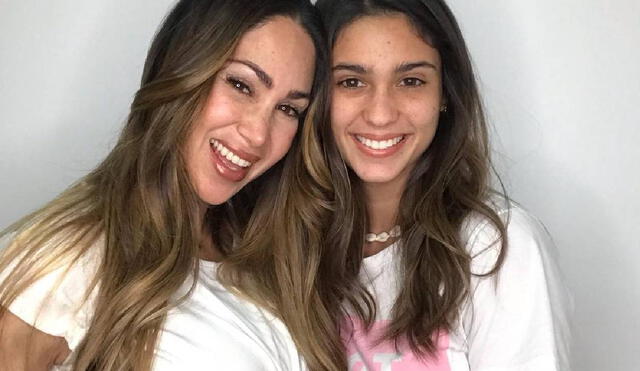 Melissa Loza se convirtió en madre por primera vez con el nacimiento de Flavia en 2001. Foto: Melissa Loza/ Instagram