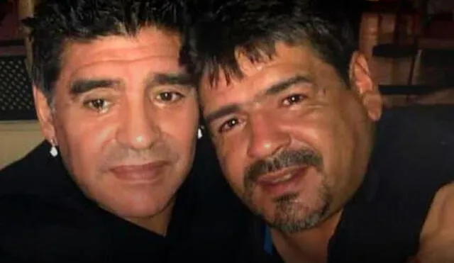 Diego Maradona y Hugo Maradona jugaron en Argentinos Juniors y Napoli. Foto: Twitter