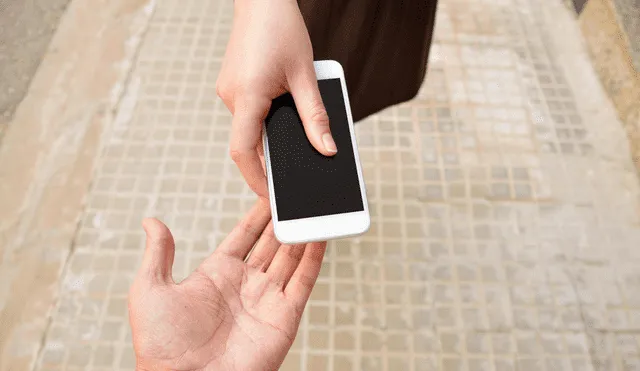 Recuerda evaluar el estado de tu dispositivo móvil para que puedas ofrecerlo a un precio justo. Foto: Manuel-F-O