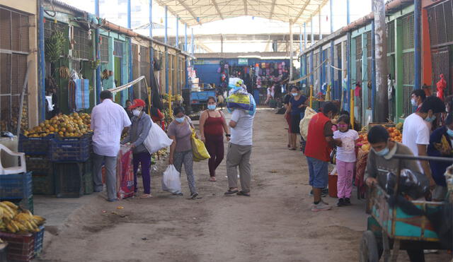 Ordenanza buscaba regular la merced conductiva de los comerciantes de Moshoqueque, sin embargo, ha quedado sin efecto por fallo del TC. Foto: Clinton Medina