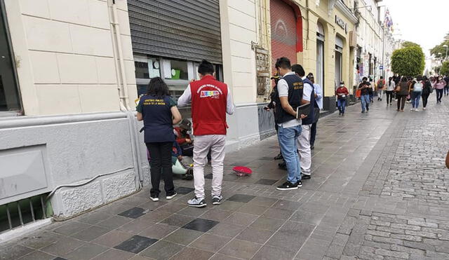 Los menores fueron intervenidos en la calle Mercaderes del centro de Arequipa. Foto: Ministerio Público