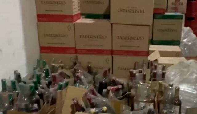 Fiscalizadores del municipio de Ate Vitarte clausuraron dos comercios que se dedicaban a la venta de licor. Foto: captura de América TV