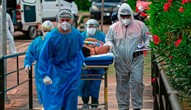 La pandemia de la Covid-19 vuelve a estropear las celebraciones de Año Nuevo en gran parte del planeta. Foto: AFP