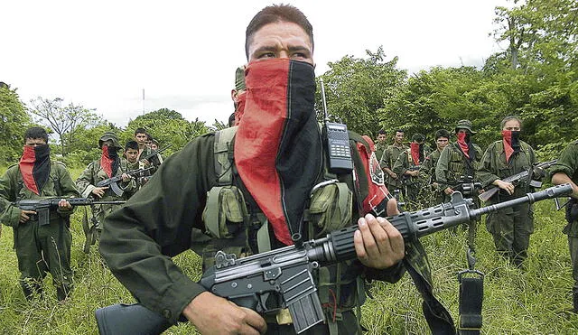 Guerrillas. Milicianos fuertemente armados del Ejército de Liberación Nacional (ELN) compiten por el control del Arauca con las tropas disidentes de las FARC. Foto: difusión
