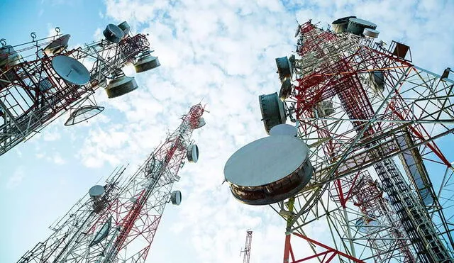 La RDNFO, que une 22 capitales de región y 180 capitales de provincia del país, es parte de un sistema interconectado de infraestructura nacional de telecomunicaciones. Foto: MTC