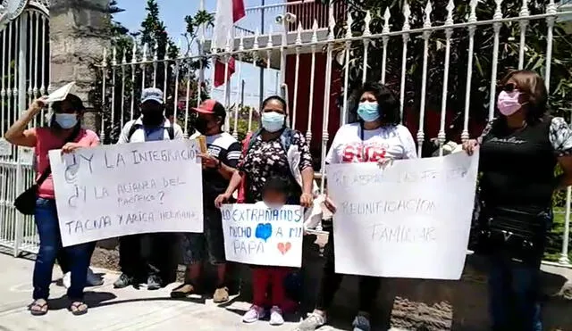 Meses atrás, peruanos en Tacna y Arica protestaron para pedir que se abra la frontera con Chile, pero sus pedidos no fueron escuchados. Foto: La República