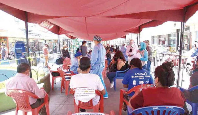 Vacunación avanza lentamente. Foto: La República