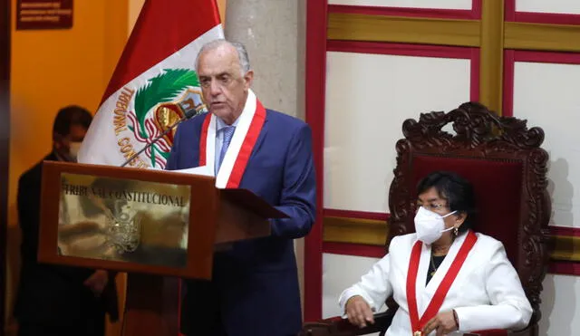 Juramentación de Ferrero Costa como nuevo presidente del Tribunal Constitucional (TC). Foto: Carlos Felix / La República