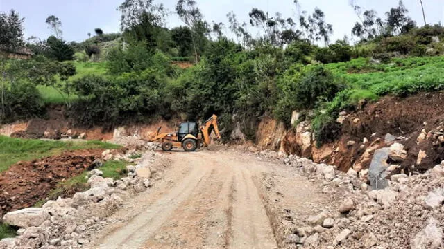 Reinician trabajos de camino vecinal entre Guineamayo y Chugur en el distrito de Anguía. Foto: MTC.