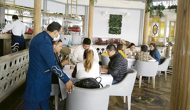 Dificultad. Restaurantes acusan de un nuevo golpe económico. Foto: Virgilio Grajeda/ La República