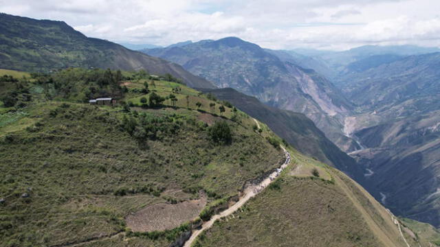 Carretera Bicentenario unirá Chota con los distritos de Anguía, Chimbán y Pión. Foto: Gerencia Subregional Chota.