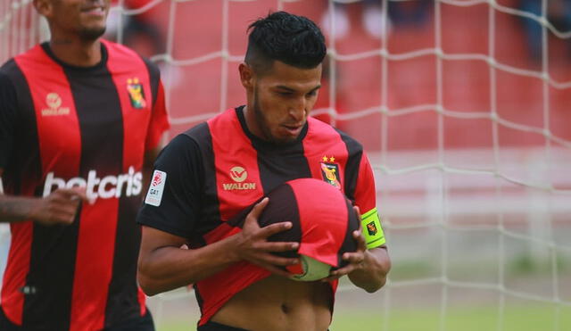 Dedicatoria especial de Alexis Arias luego de su primer gol del 2022. Foto: La República