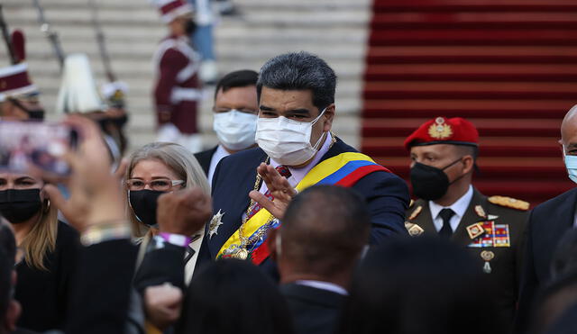 Nicolás Maduro sostiene que Venezuela se recupera satisfactoriamente de la severa crisis económica. Foto: EFE