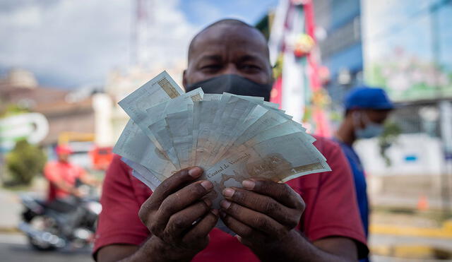 Conoce el precio del dólar en Venezuela hoy, según Dólar Monitor y DolarToday. Foto: EFE