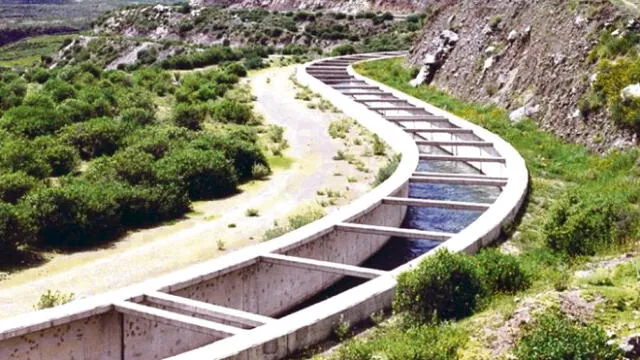 Urge reparación. Canal que llevará agua a las pampas de Siguas y El Pedregal necesita reparación urgente. Foto: La República