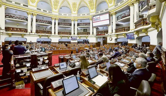 Pleno. Congreso quiere decidir las reformas a referéndum. Foto: La República
