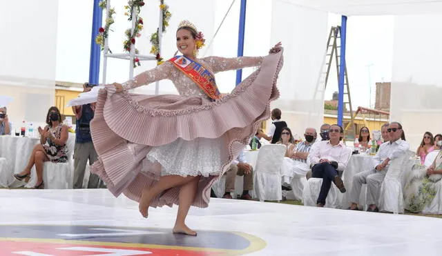 La bailarina coincide en que este concurso ayudará a la reactivación económica del turismo en La Libertad. Foto: Fernando Torres