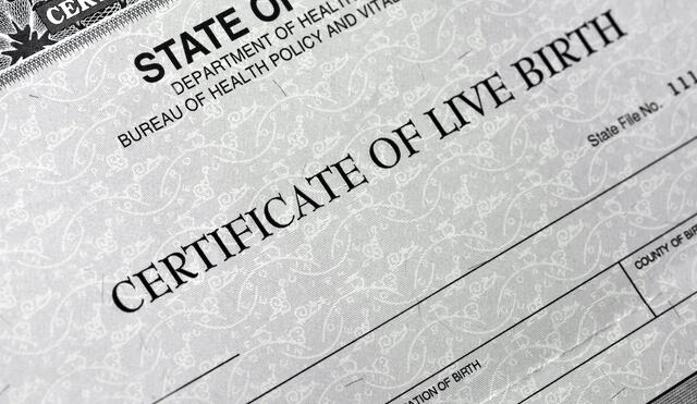 El acta de nacimiento sirve para tramitar documentos importantes como la licencia de conducir o el pasaporte americano. Foto: tramites-usa.com