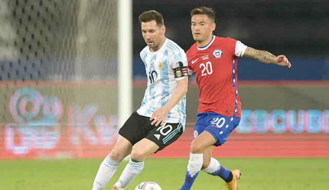 Chile vs. Argentina se juega desde las 7.15 p. m. (hora peruana). Foto: AFP