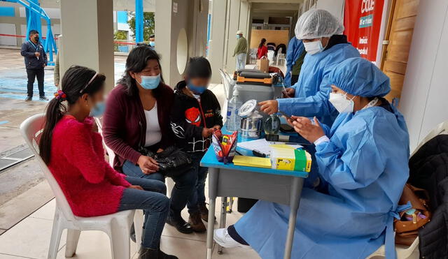 Empezó vacunación de niños en Cusco. Foto: Raúl Cabrera/La República