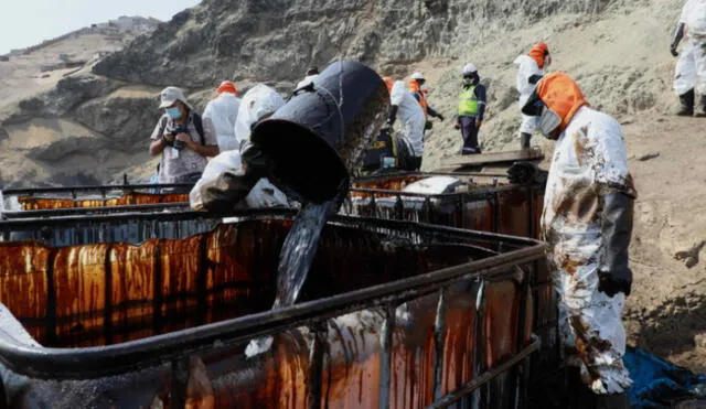 Repsol también podría deducir impuestos tras sus acciones de remediación ambiental. Foto: EFE