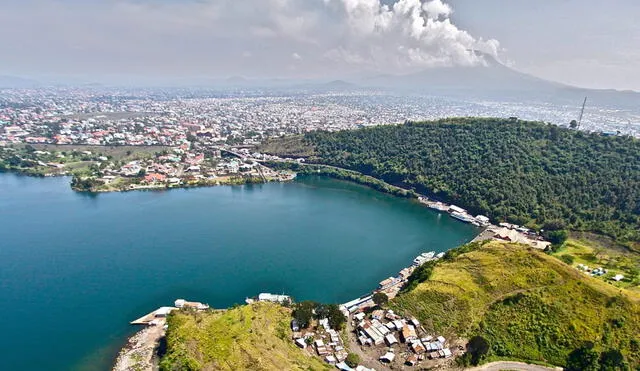 Kivu es el más grande de cuatro lagos en el mundo que pueden ocasionar una erupción límnica. Foto: Dario Tedesco / UNOPS