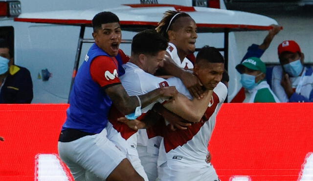 Edison Flores anotó el tanto de la victoria ante Colombia en Barranquilla. Foto: EFE