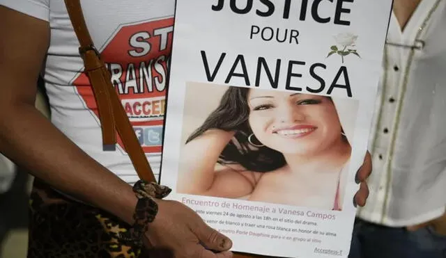 Tras oír la sentencia, los asesinos de Vanesa Campos permanecieron varios minutos sentados en silencio. Foto: AFP