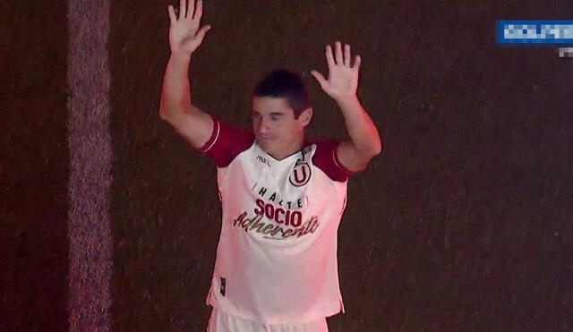 Aldo Corzo fue ovacionado en la Noche Crema 2022. Foto: captura de Gol Perú