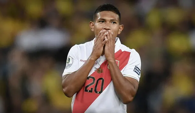 Solo bastó un tanto para que Perú supere a Colombia en el complicado partido que tuvo en Barranquilla. El autor fue Edison Flores. Foto: AFP