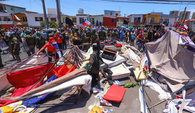 La protesta del último domingo acabó con un venezolano herido y un campamento de extranjeros desalojado a la fuerza. Foto: AFP / Video: CNN