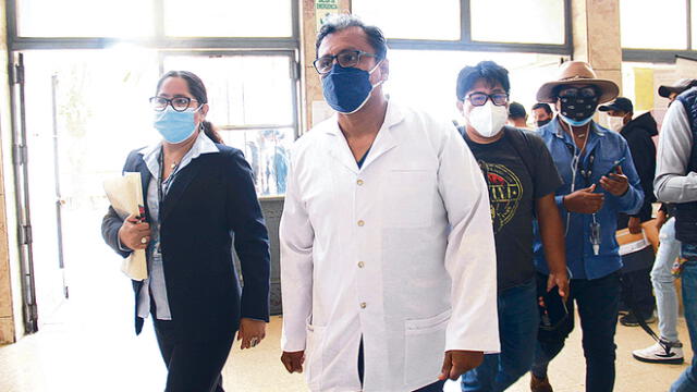 En la mira. Trabajadores del Hospital Covid-19 acusan al director del nosocomio de abusos. Piden su cambio. Foto: Archivo/La República