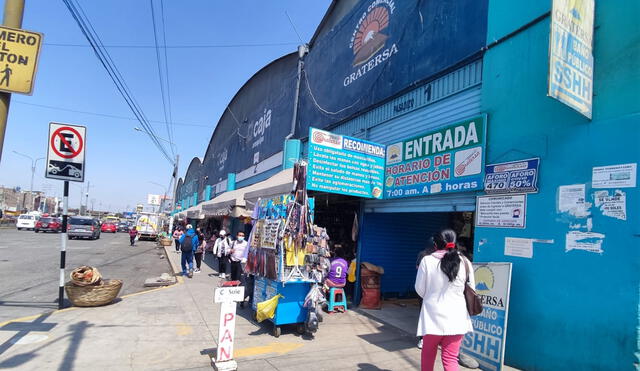 Tiendas en centro comercial cierran más temprano por inseguridad. Foto: Zintia Fernández/La República