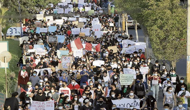 Marchas. La población organizada vuelve a las calles en defensa de sus derechos. Foto: Clinton Medina/La República