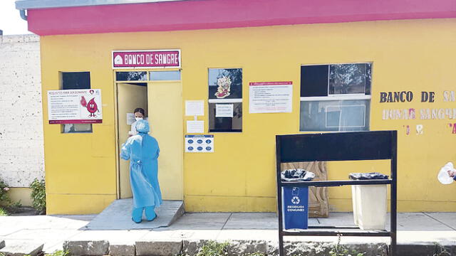 Trabajadores  del hospital Goyenche reclamaron cambios. Foto: La República